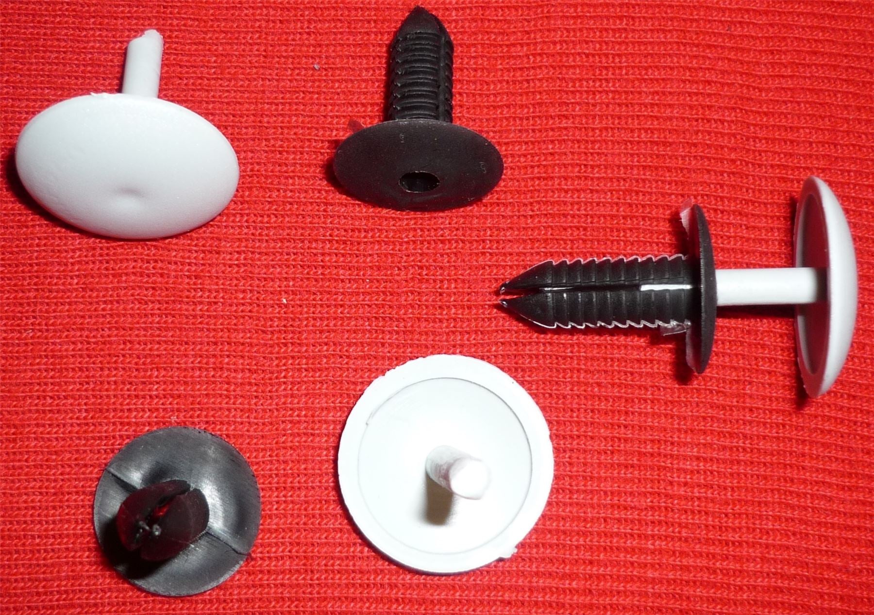 20x Roof panel carpet trim Clips for FORD Transit Fiesta Galaxy E866241SS2M